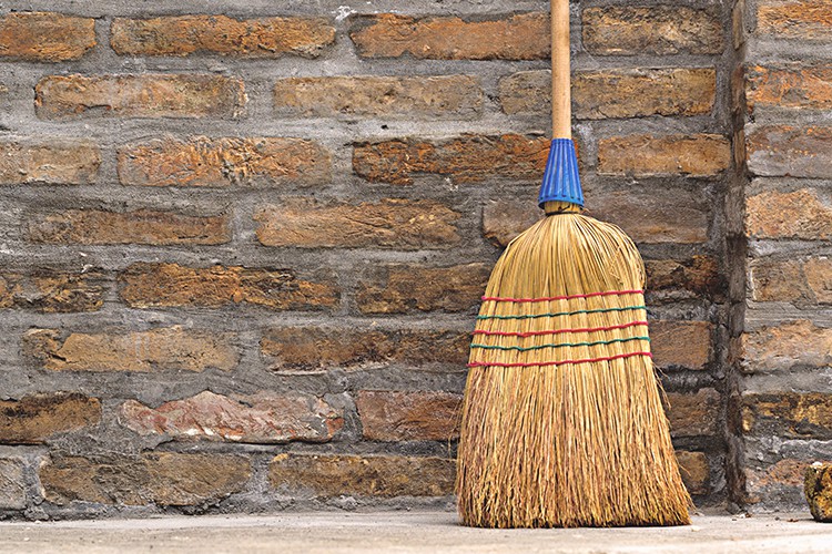 Opruimen-geeft-rust-in-huis-en-hoofd1-AdobeStock-igor