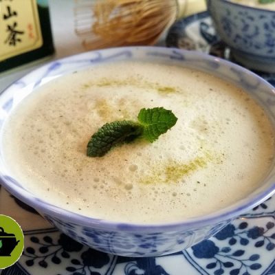 Biobudget matcha-amandel latte vegan recept