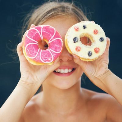 FEIT: dagelijks eten kinderen 2x zoveel suiker dan aanbevolen